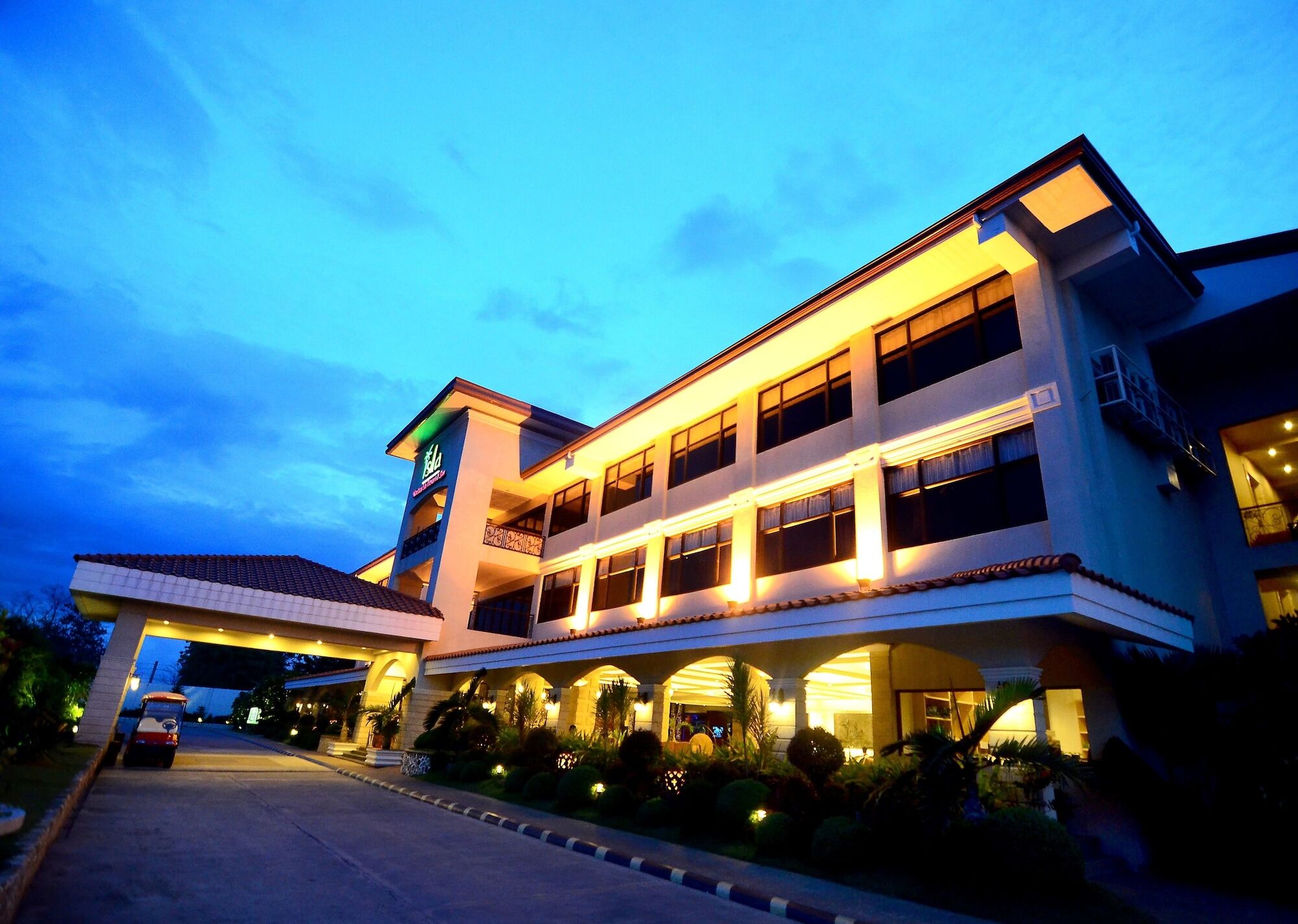 Mactan Isla Resort Lapu-Lapu City Kültér fotó